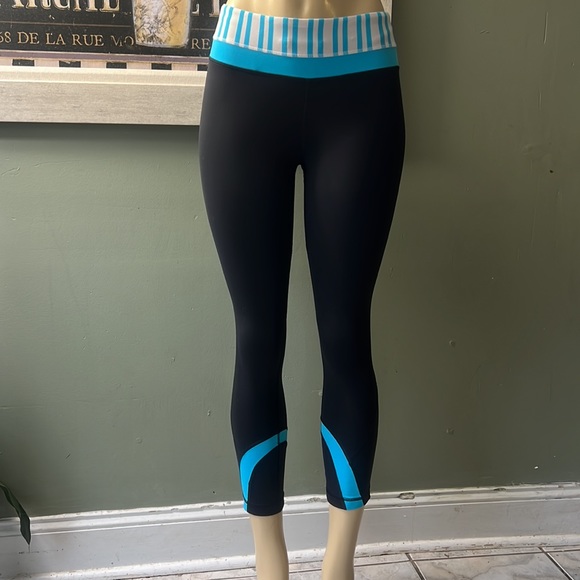 Lululemon  athletica ancle cropped - Picture 4 of 5